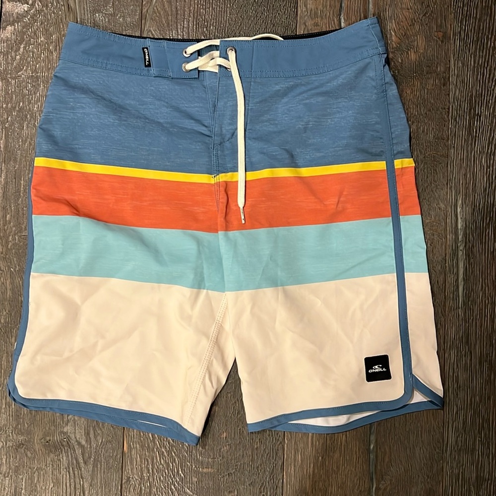 NWOT O'Neill Lennox Scallop 19" Boardshorts size 28